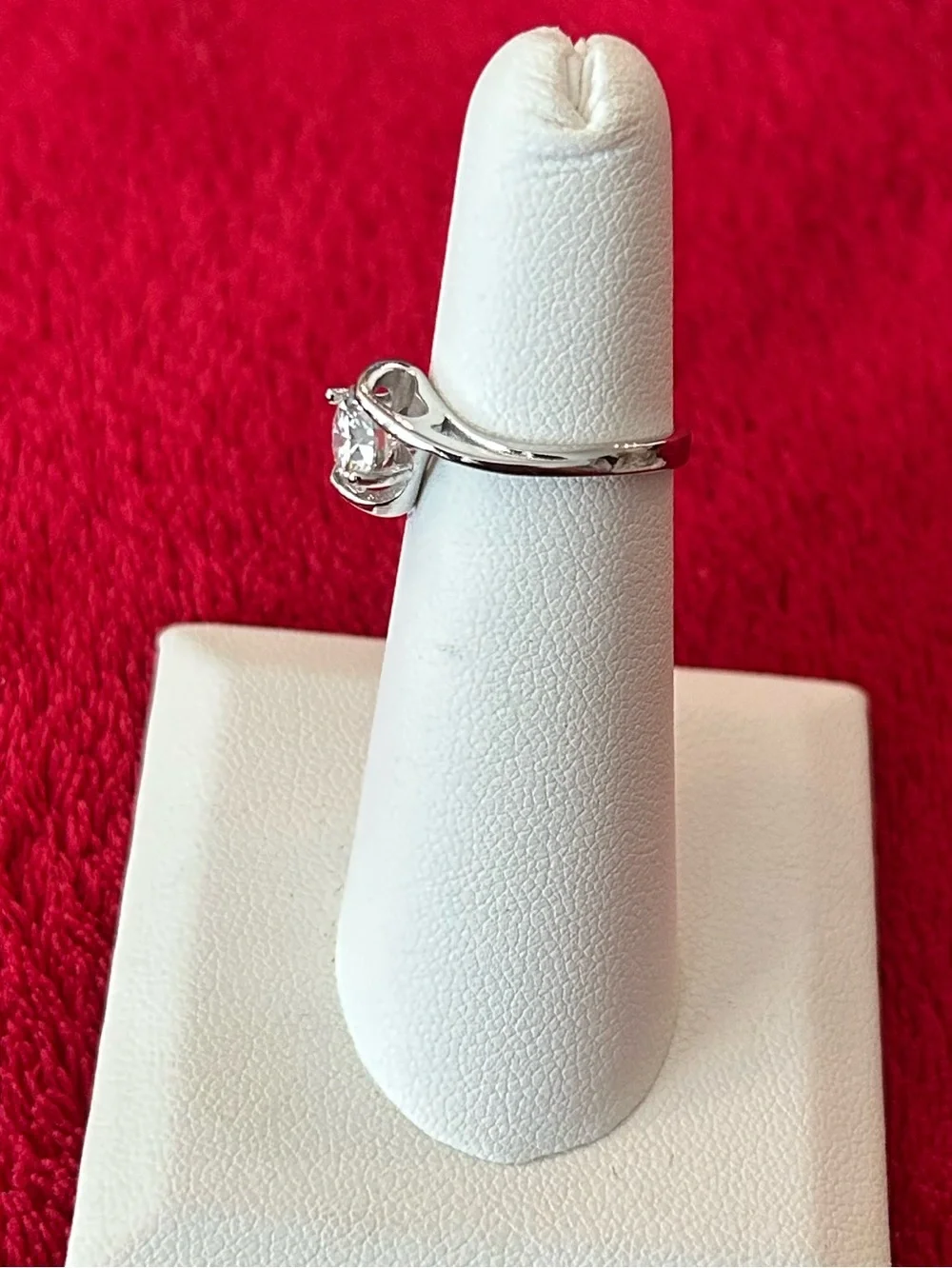 NEW! Silver Heart 925 Diamond Ring